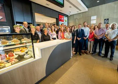 Imagen secundaria 1 - McDonald&#039;s abre su primer restaurante en Gáldar y reafirma su apuesta por Gran Canaria