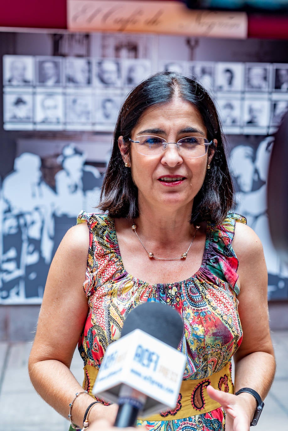 Fotos: La ministra de Sanidad visita la Fundación Juan Negrín