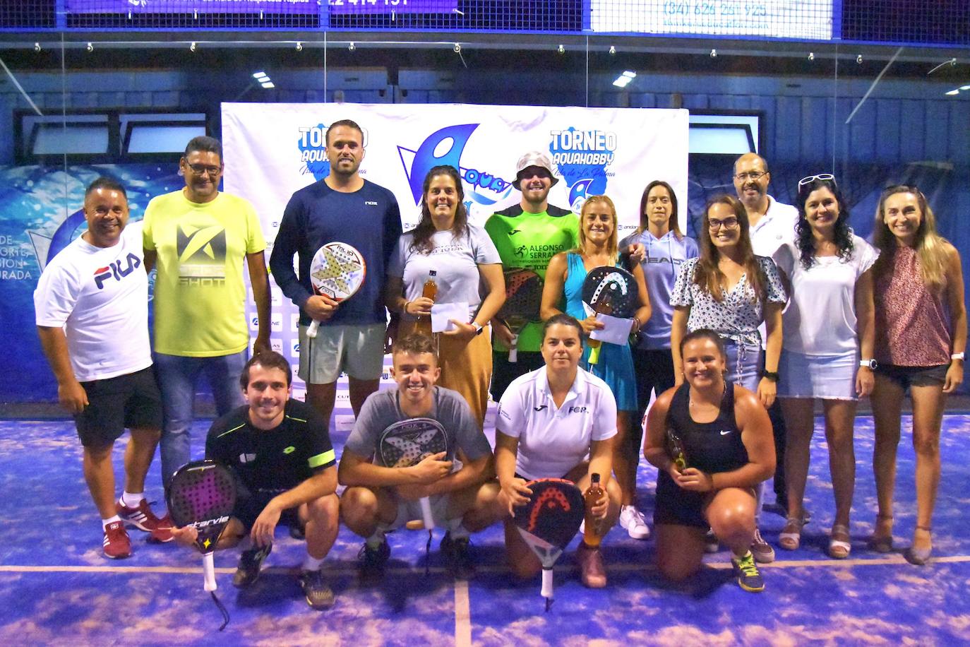 Foto de familia de los premiados durante el torneo disputado en La Palma. 