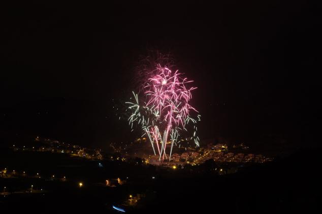 Fotos: Noche de fuegos en San Lorenzo