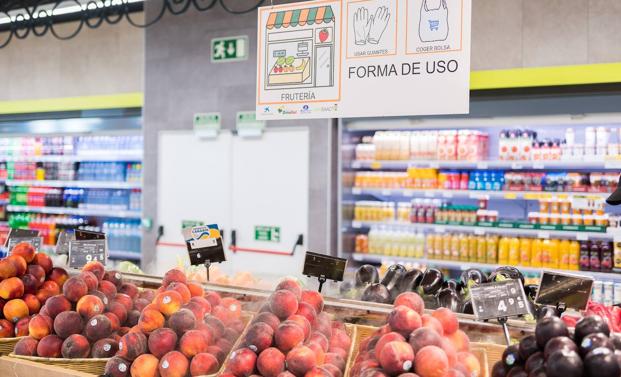 Tres establecimientos más forman parte del proyecto 'Tienda Accesible' de HiperDino y la Fundación DinoSol