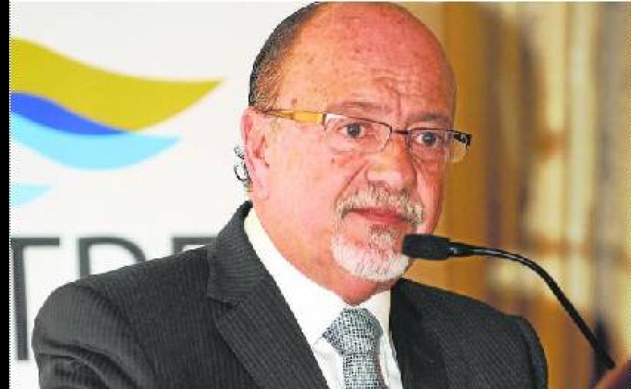 Ángel Ferrera, una generación que se va