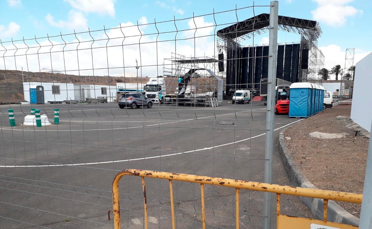 Infraestructura en el recinto ferial dispuesta por Arrecife para las fiestas de San Ginés. 