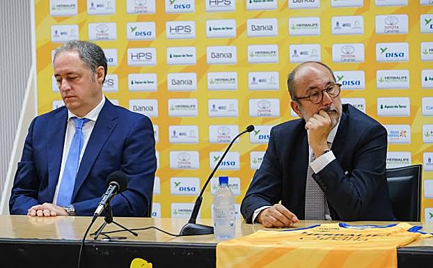 Imagen principal - Momentos de Enrique Moreno en la presidencia del Granca. 