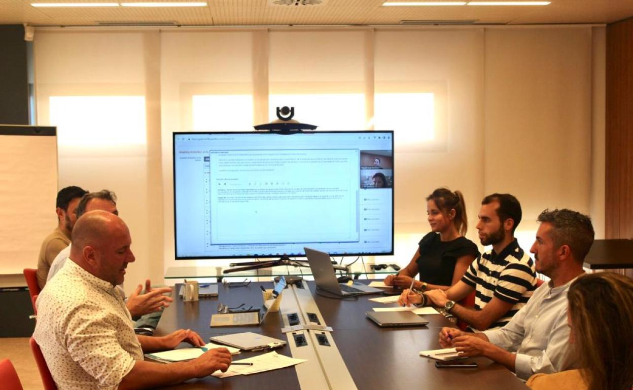 Momento de la reunión. 