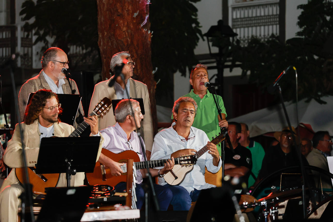 Fotos: Arrancan las fiestas del Pino 2022