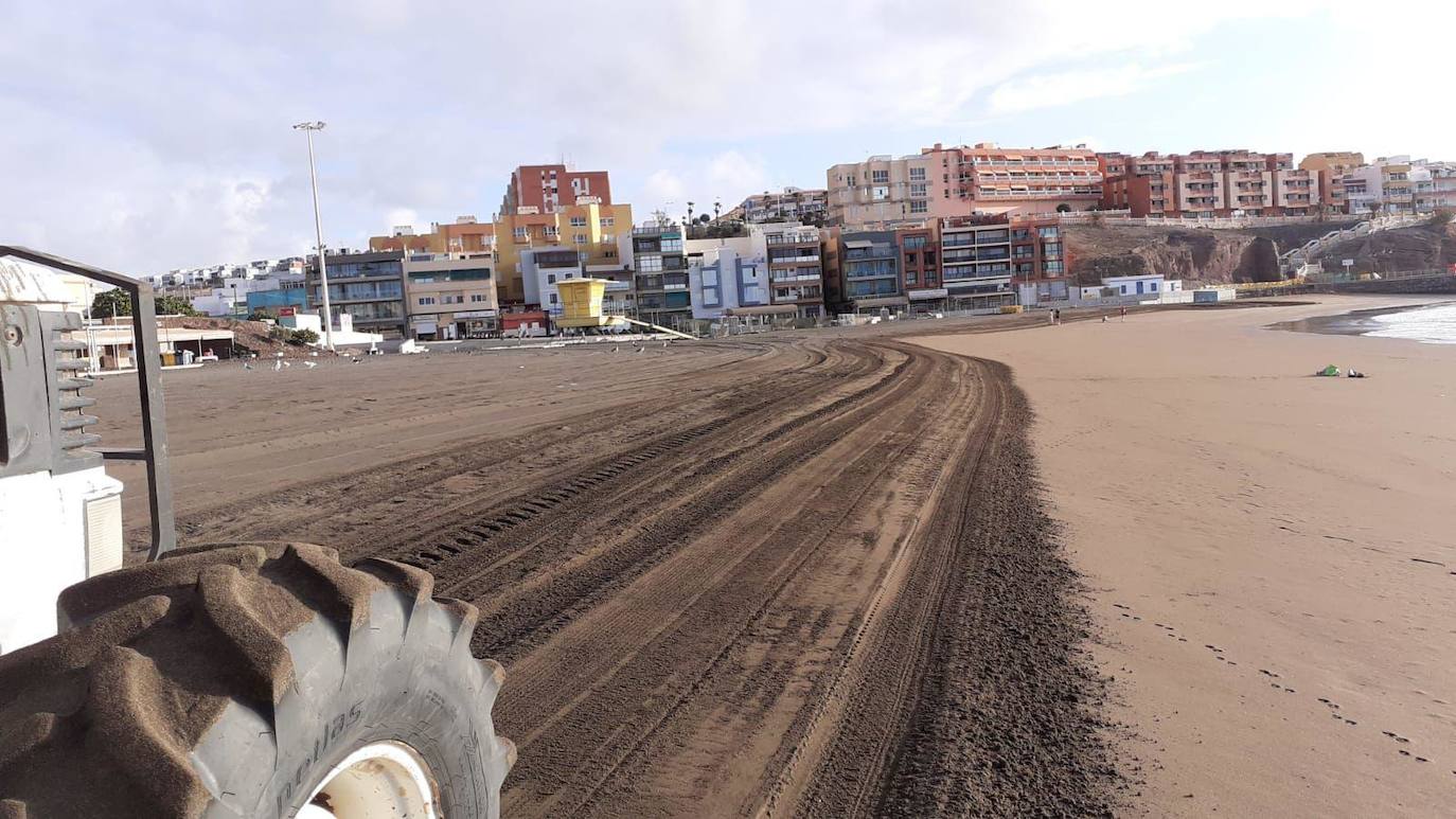 Imagen de la playa de Melenara esta mañana. 