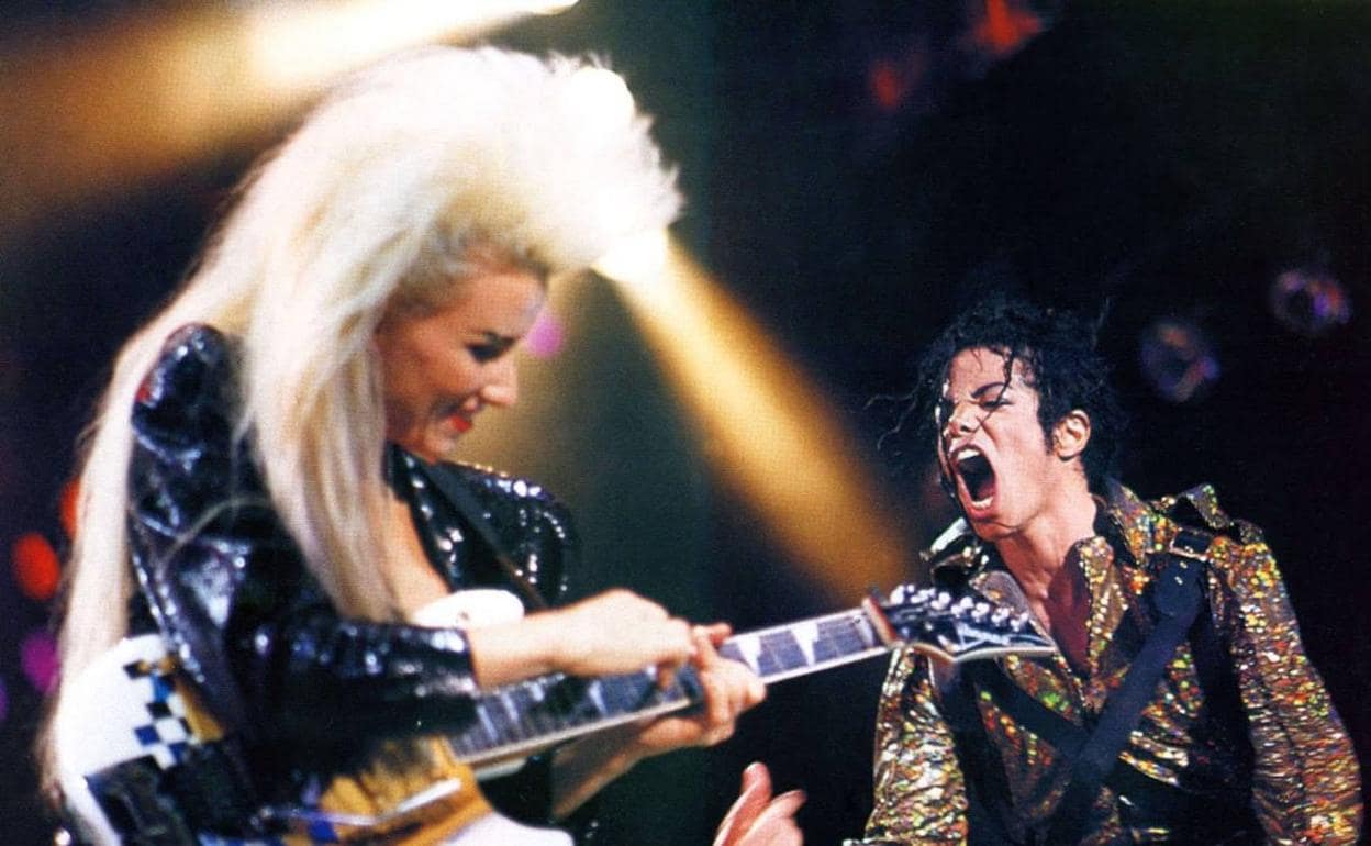 Jennifer Butten, junto a Michael Jackson. 