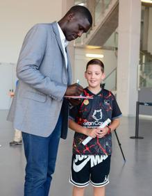 Imagen secundaria 2 - «Muchas gracias por volver, Savané»