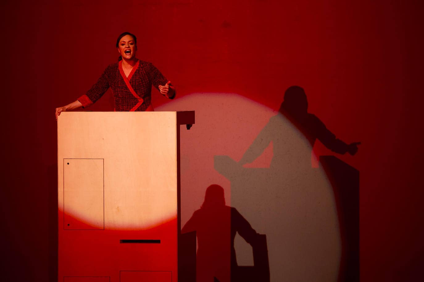 Fotos: Estreno de la obra de teatro «patriotas» en teatro perez galdos. 