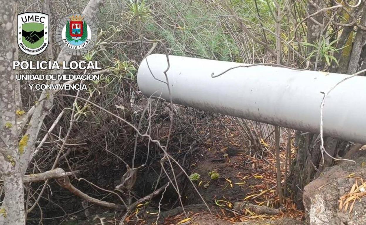 Imagen del vertido de aguas residuales en el barranco del Guiniguada. 