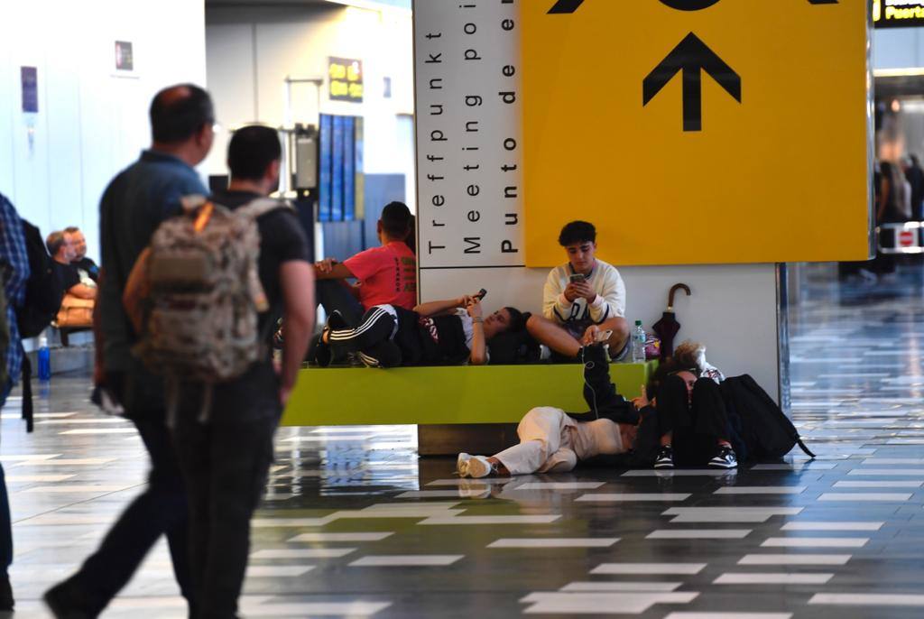 Fotos: Retrasos y cancelaciones en el aeropuerto de Gran Canaria por el paso de &#039;Hermine&#039;