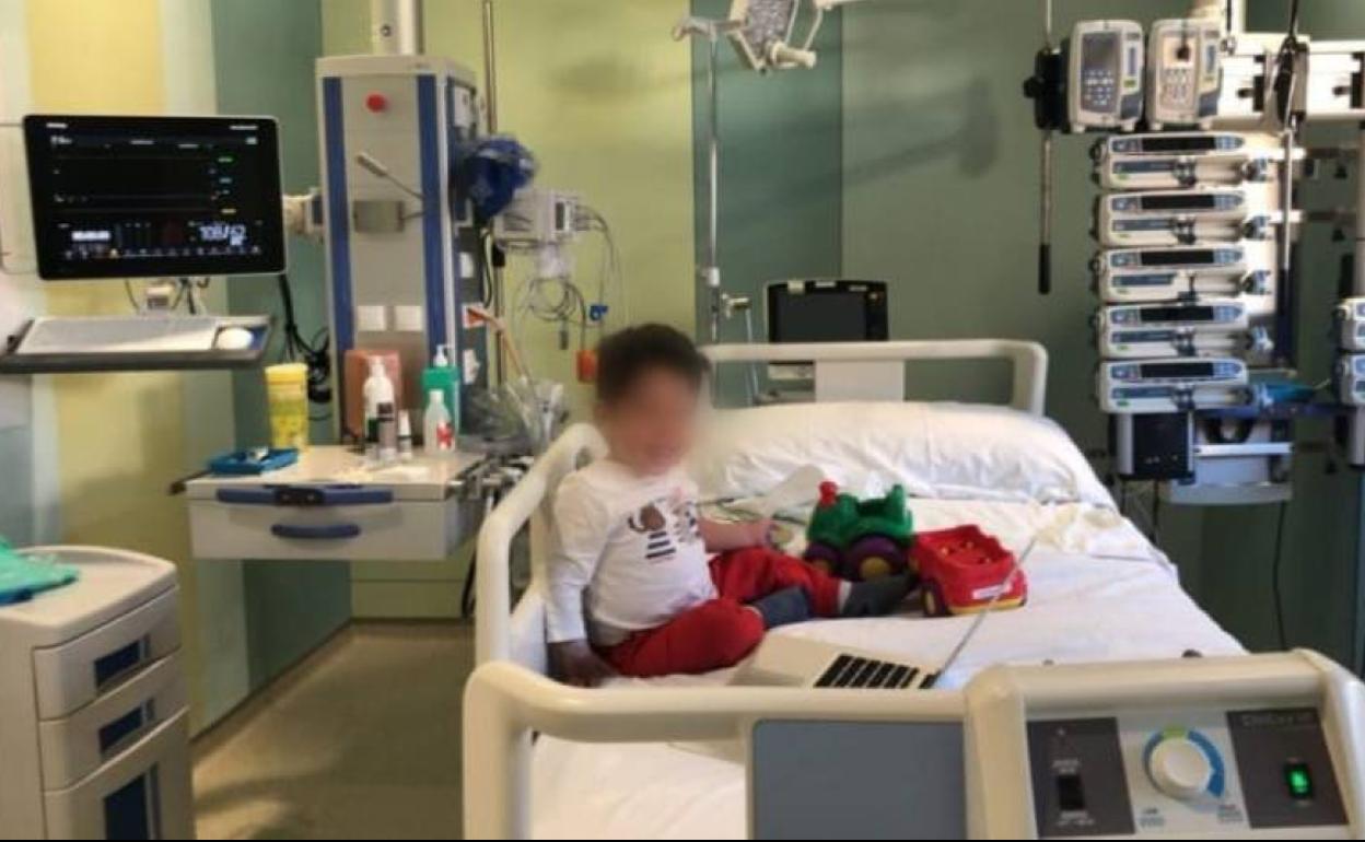 Mateo se encuentra estable en el Hospital San Juan de Dios de Barcelona. 