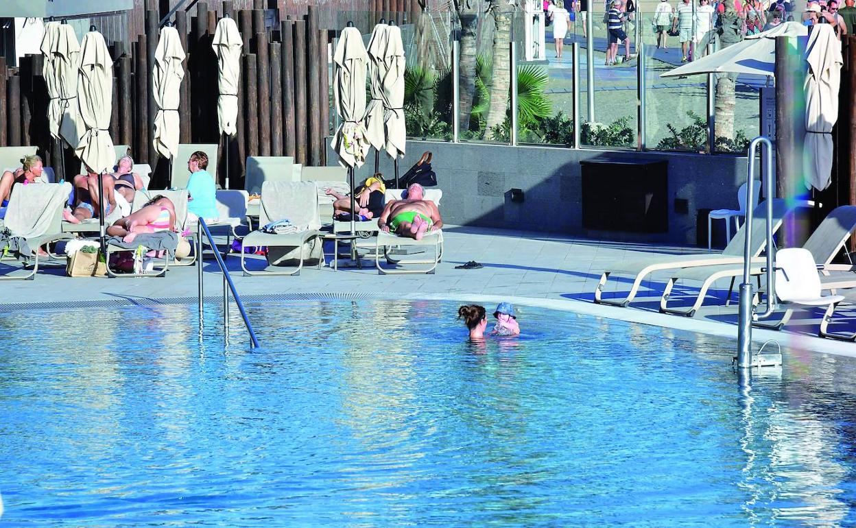 Descargue el Especial Día Internacional del Turismo en formato pdf