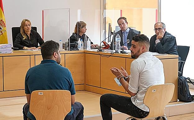 Khalid El Foua, que pidió un traductor para dar su versión de los hechos. 