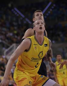 Imagen secundaria 2 - El Granca tumba al Barça