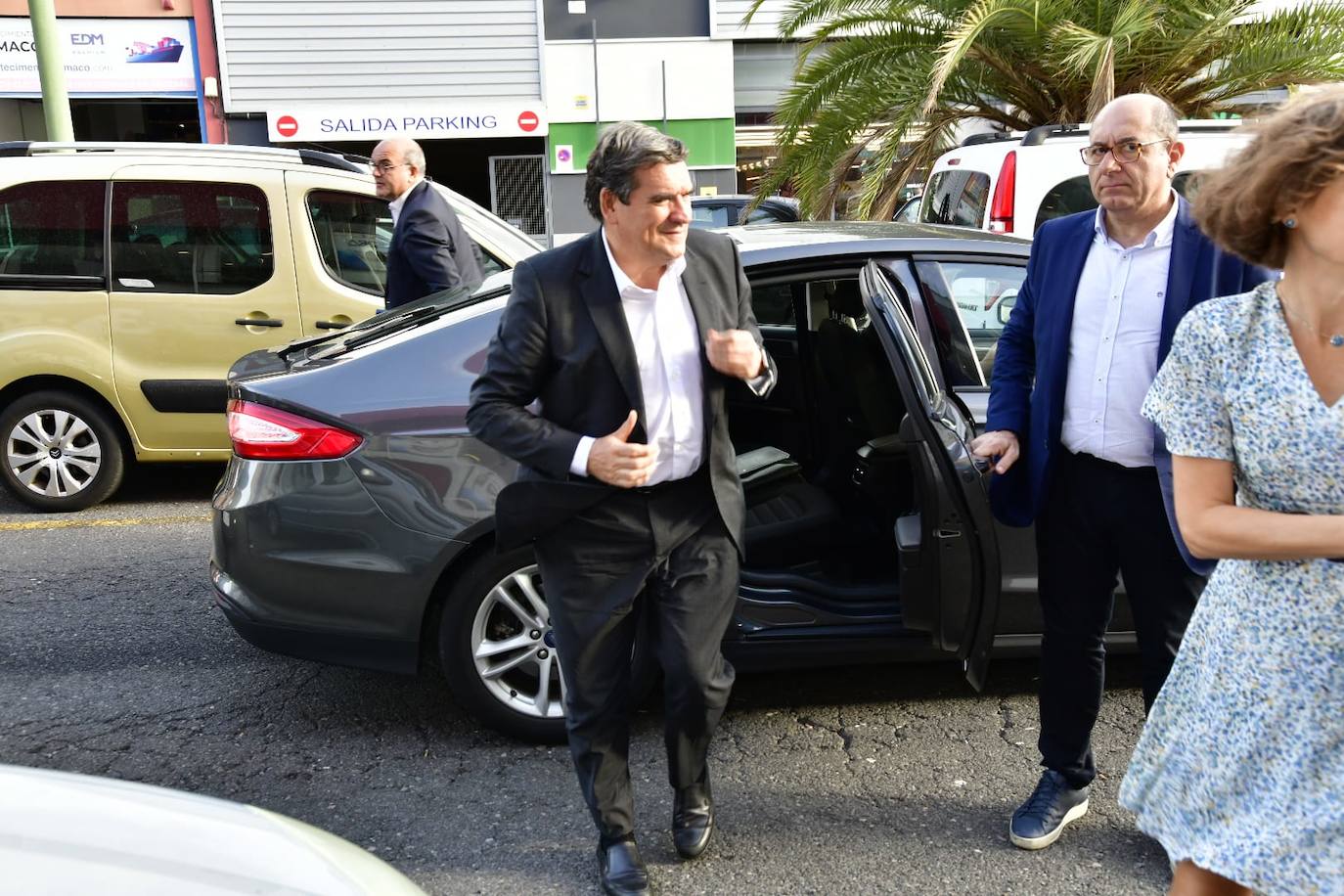 Fotos: Torres y Escrivá, en un foro de la APD en CANARIAS7