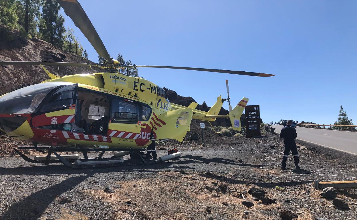 En el momento del rescate de la mujer de 38 años que sufrió un accidente con su quad.