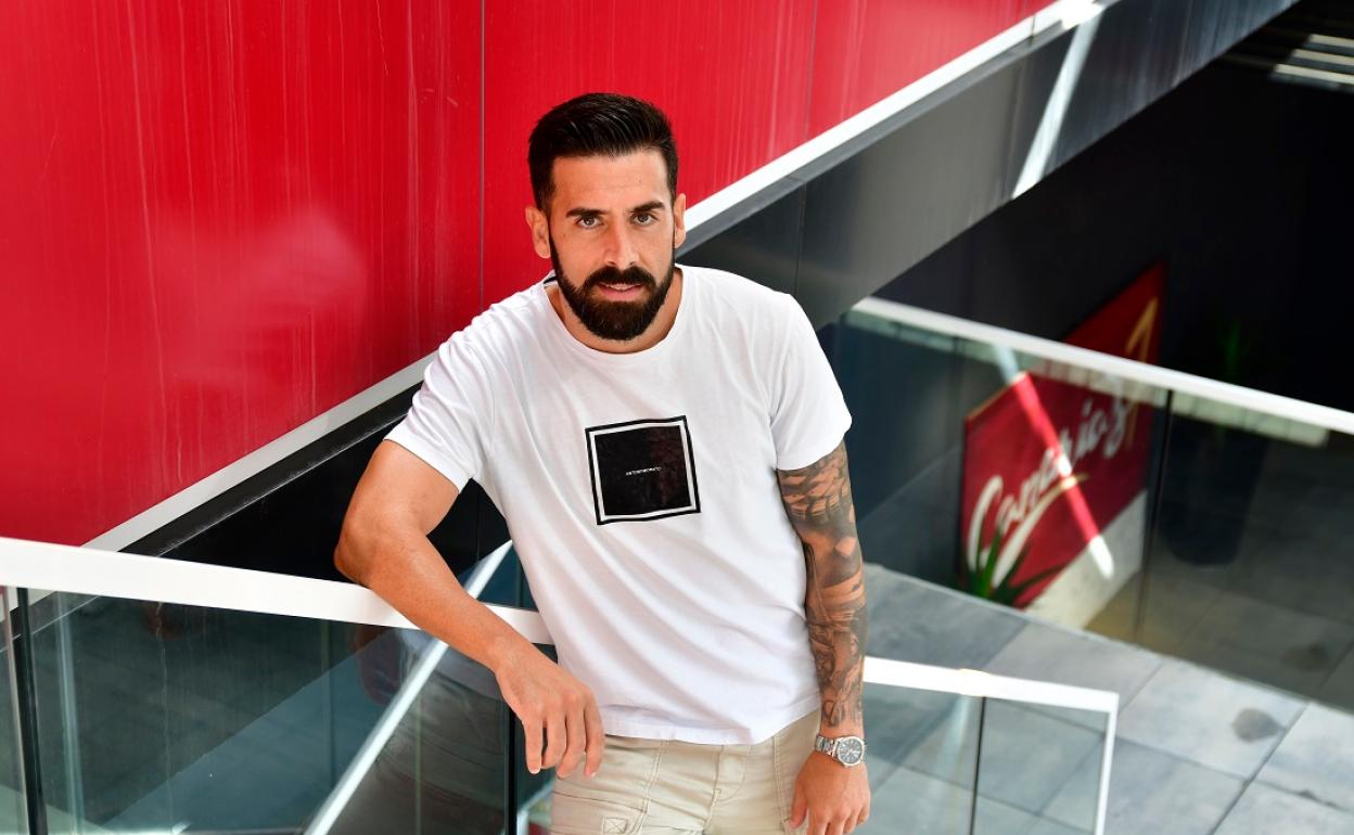 Adrián Hernández, durante la entrevista, en las instalaciones de CANARIAS7. 