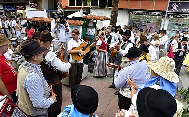 La Naval retoma su romería