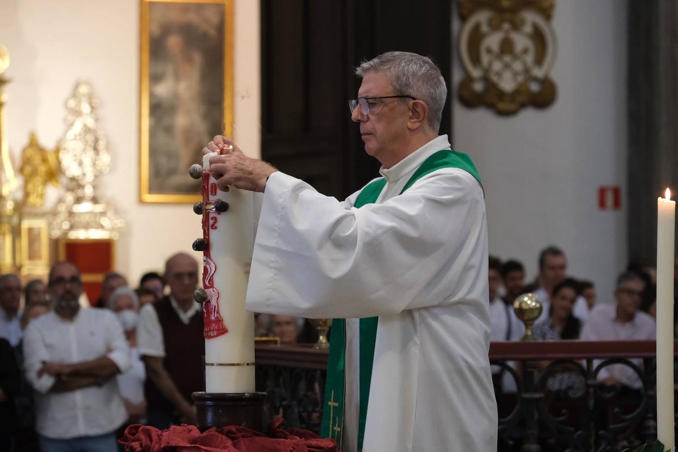 Fotos: Emotivo funeral del padre Fuertes