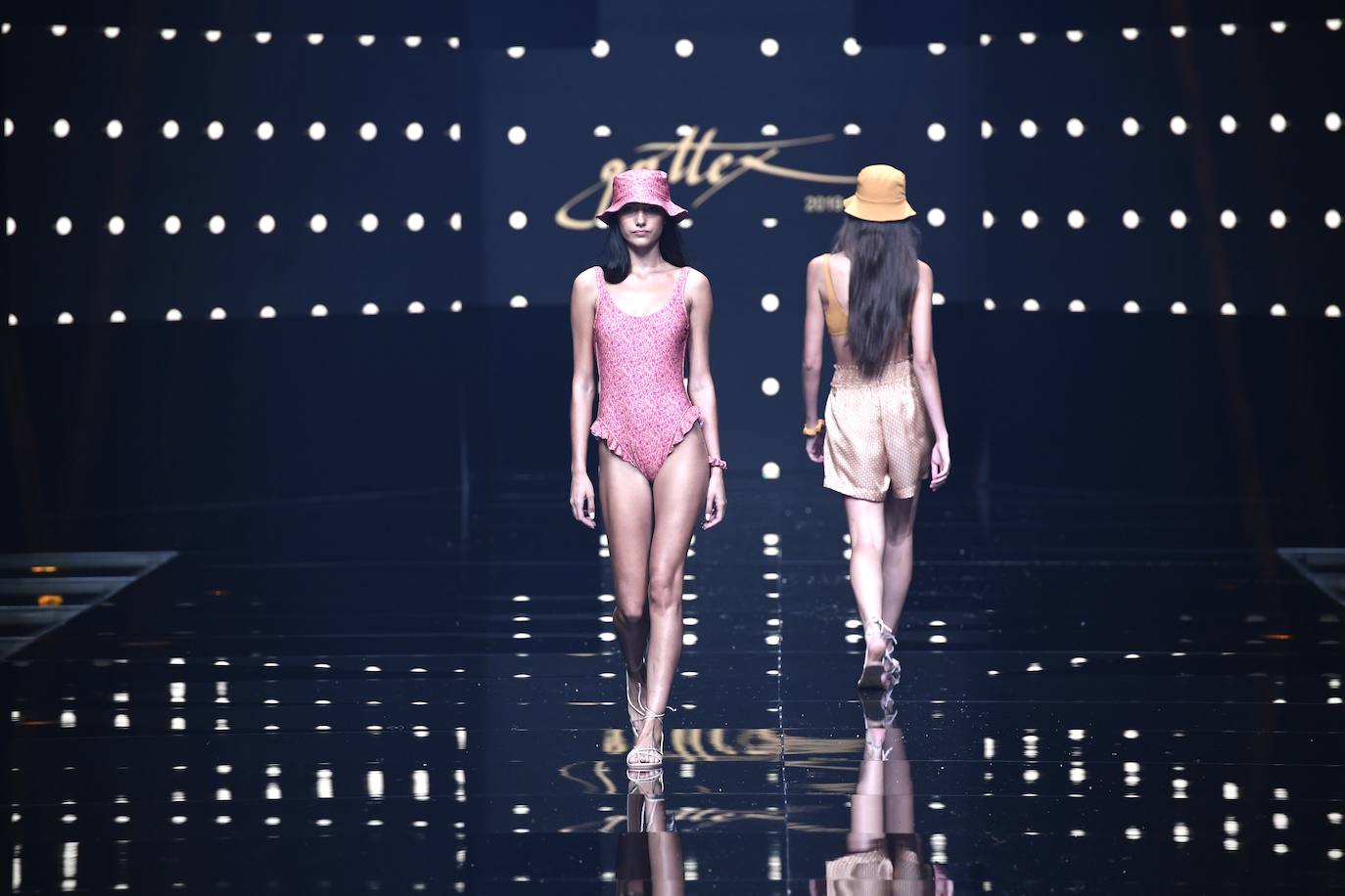 Fotos: Gottex deslumbra en Moda Cálida con sus diseños