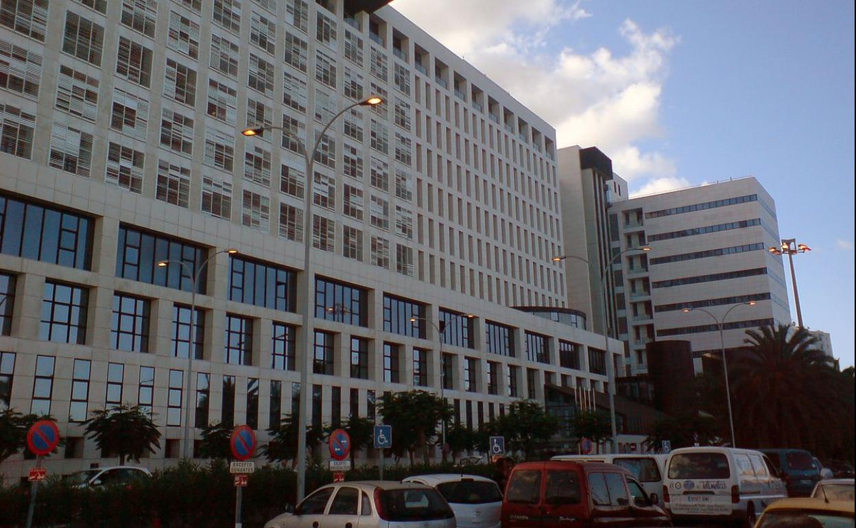 Hospital Universitario Insular de Gran Canaria. 