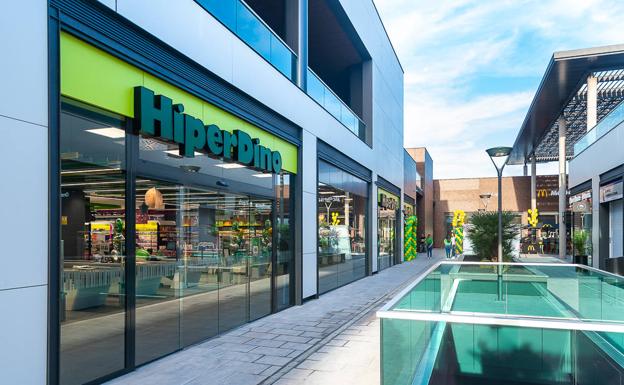 HiperDino abre un establecimiento de 3.400 metros cuadrados en el centro comercial Open Mall