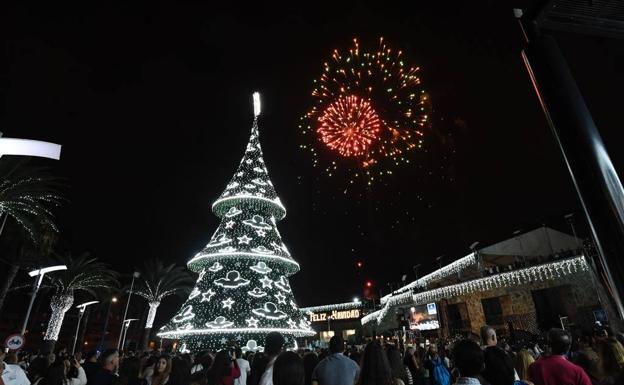 Encendido de luces de Navidad en Las Arenas de este año 2022. 