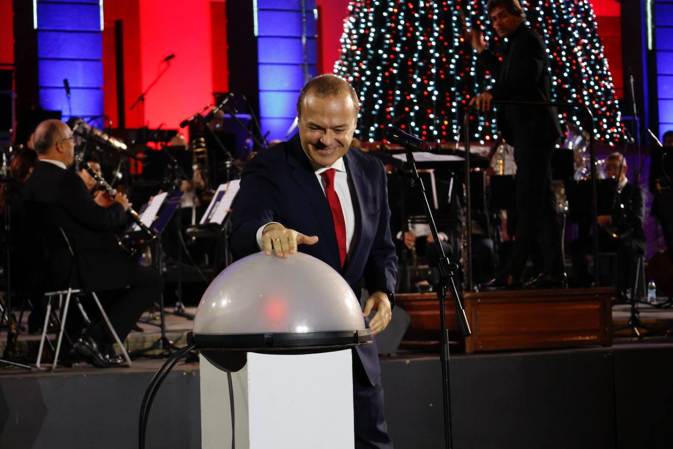 Fotos: La Navidad llega a la capital grancanaria con el encendido de luces