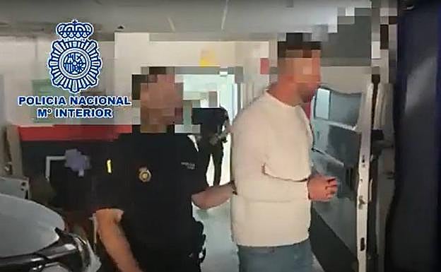 Un hombre provoca un incendio en un prostíbulo de Arrecife