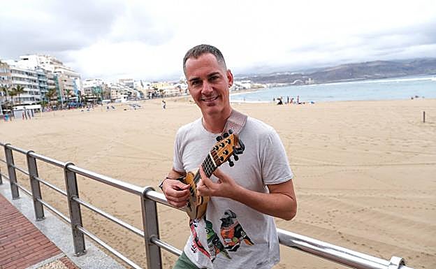 Germán López, en una foto reciente, en Las Canteras. 