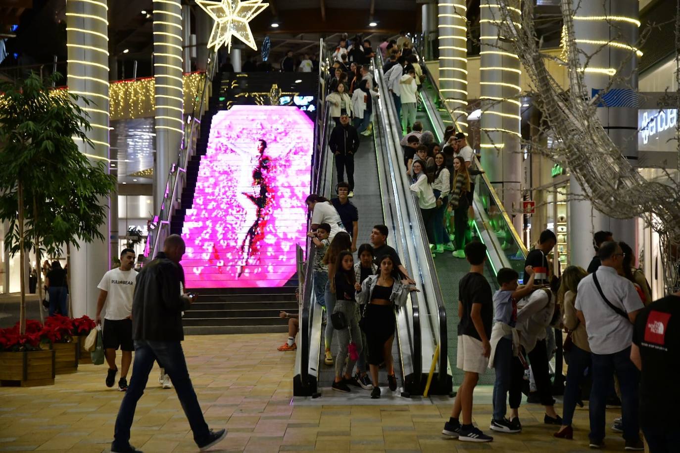 Fotos: Los Alisios celebra el puente de diciembre por todo lo alto
