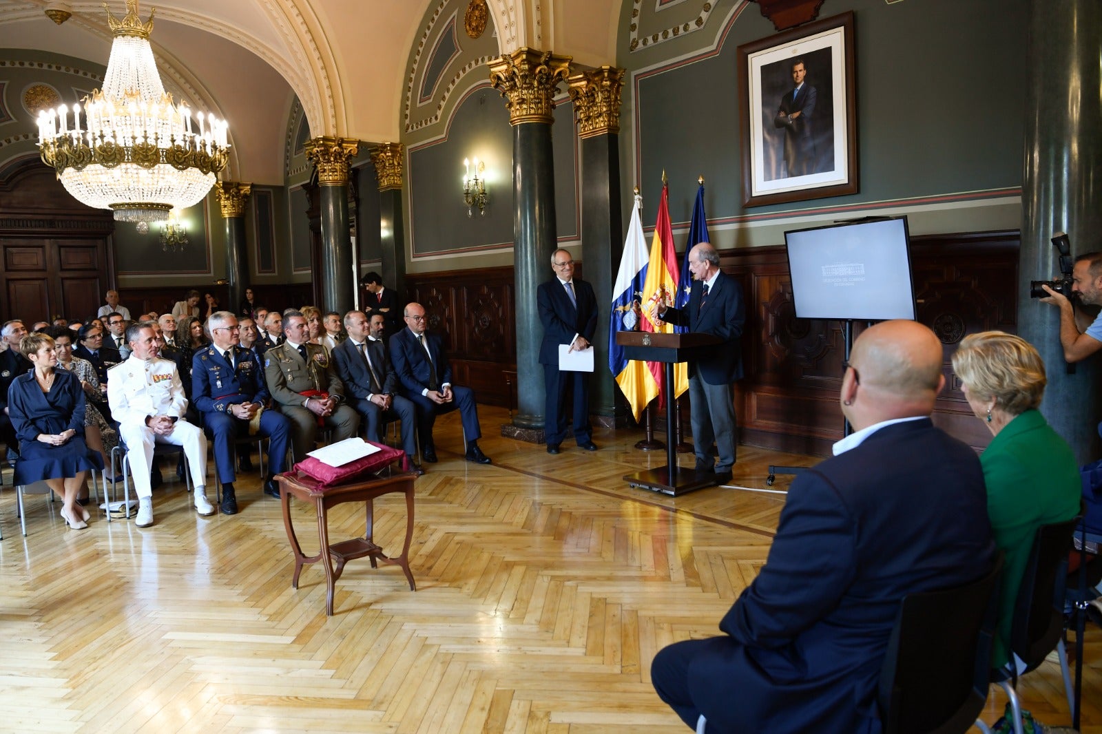 Fotos: Acto con motivo del Día de la Constitución