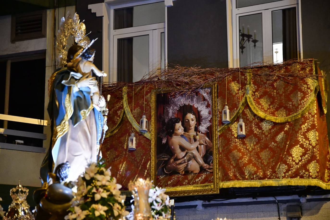 Fotos: El Puerto conmemora el 225 aniversario de la llegada de la virgen a la parroquia