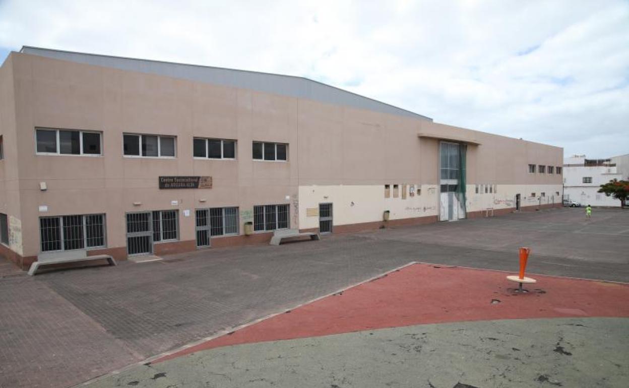 Pabellón deportivo de Argana, que lleva casi una década fuera de servicio. 