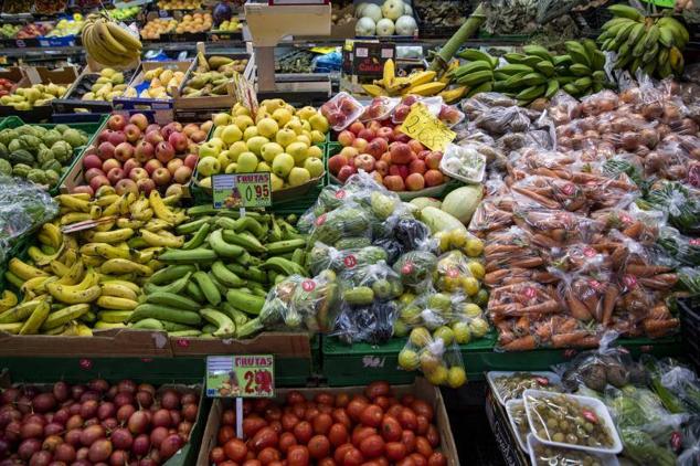 Fotos: Los mercados grancanarios recuperan la ilusión con la cena navideña
