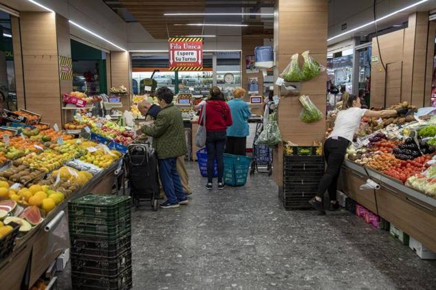 Fotos: Los mercados grancanarios recuperan la ilusión con la cena navideña