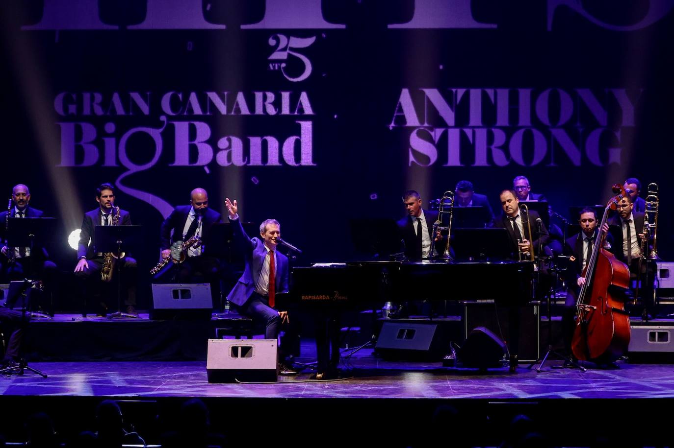 Fotos: La Big Band, con Strong, en el Cuyás