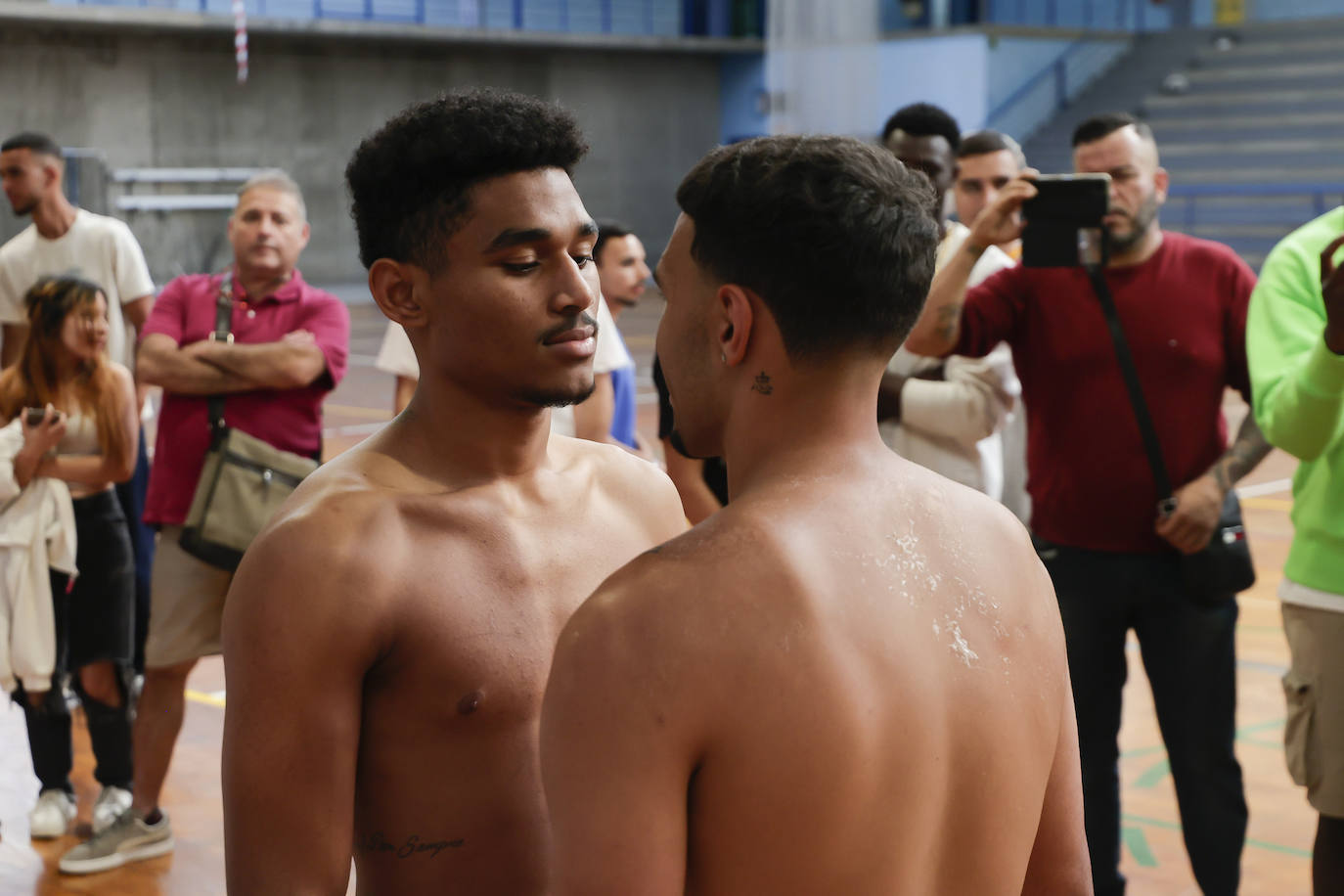 Todo a punto para la Premier Boxing Night 