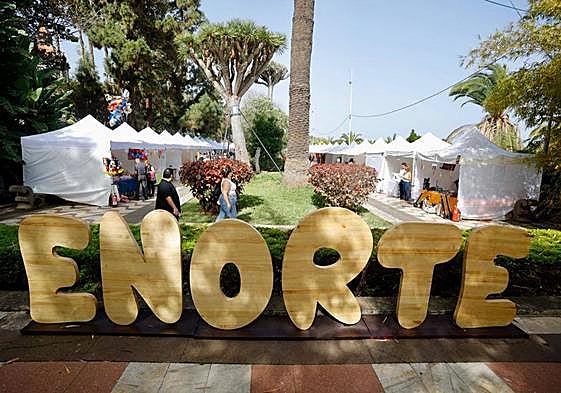 La Feria Enorte 2023 se inauguró este viernes en el casco de Arucas.