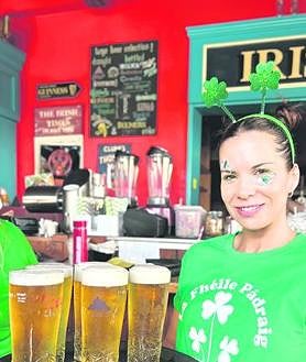 Imagen secundaria 2 - Fiesta de San Patricio en Mulligan&#039;s Gran Canaria