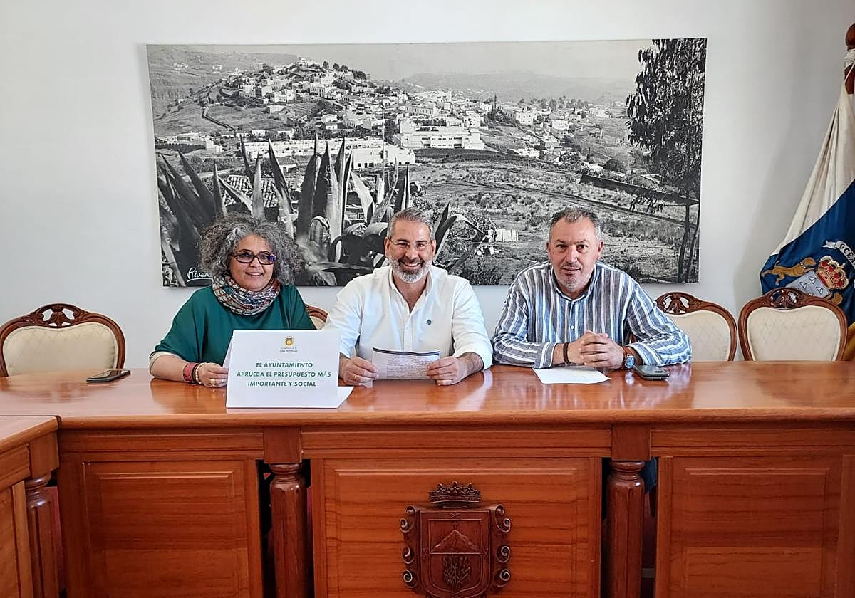 María del Mar García, Jaime Hernández y Alexis Henríquez.
