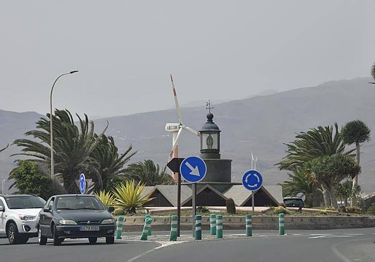 El calor, la calima y el viento se han notado en las islas.