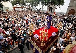 Imagen de la procesión del Cristo de la Salud y la Virgen de la Esperanza de Vegueta.