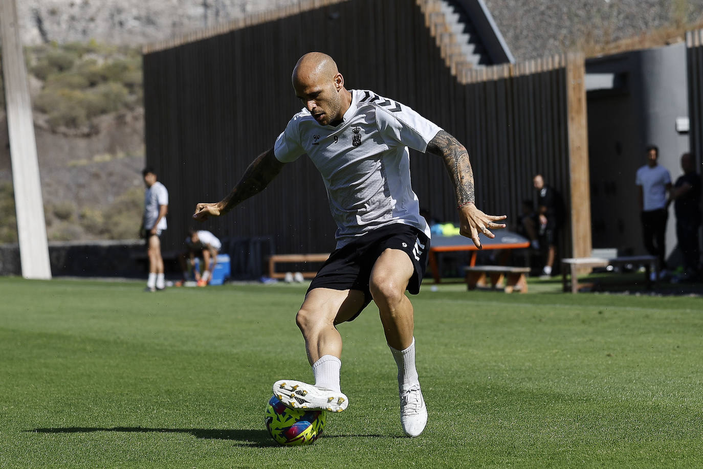 Sandro irá directo al once.