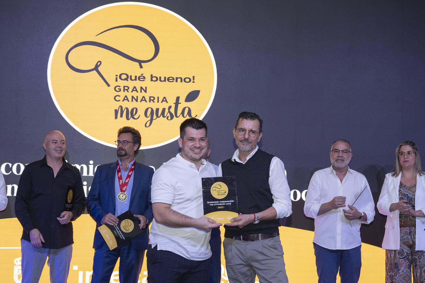 XI Gala de premios a los mejores de la restauración de Las guías «Qué Bueno Canarias»