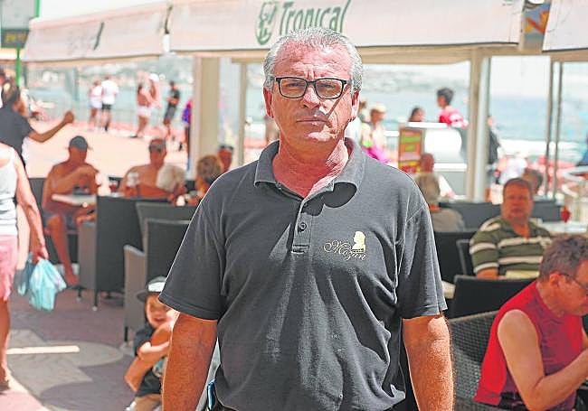 Antonio, encargado del Café Mozart en Playa del Inglés.