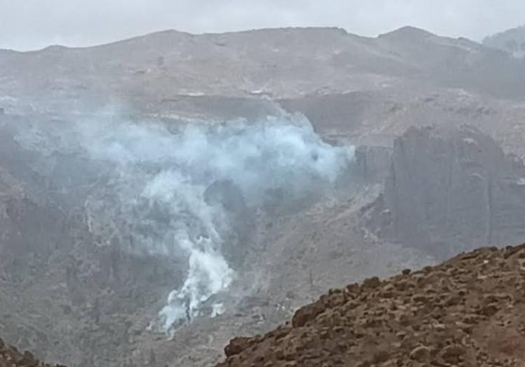 Imagen principal - El aviso de una niña, clave para atajar el incendio en la cumbre grancanaria