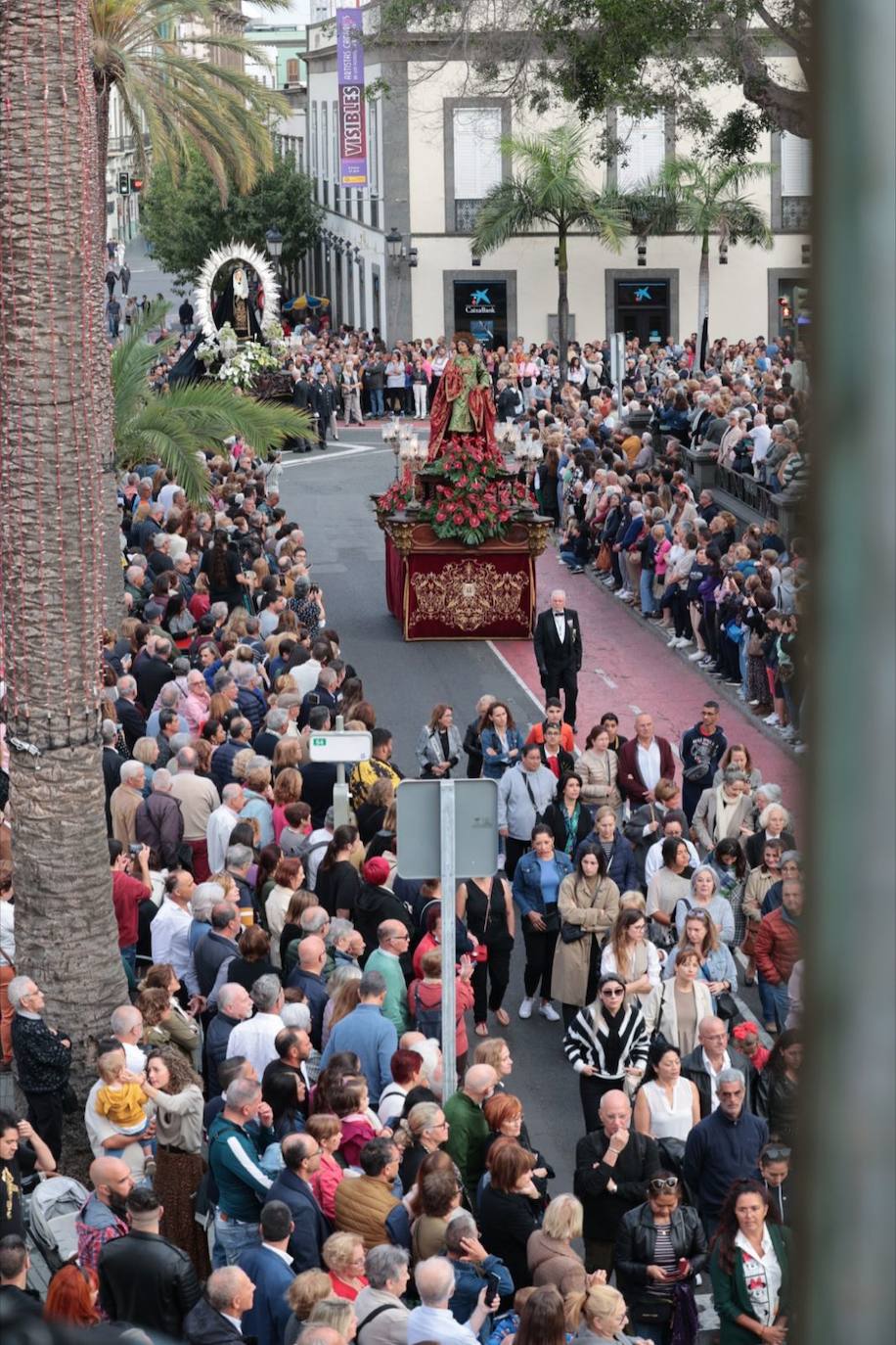La Procesión Magna recorre Vegueta